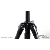 KJI K800 Carbon Fiber Tripod without Head