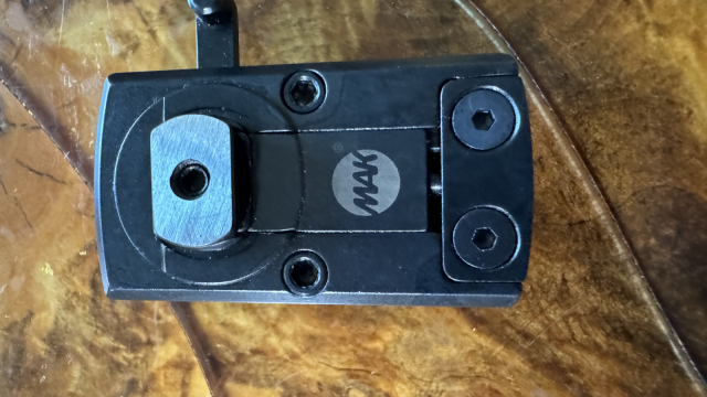 MAKlick mount for Docter sight